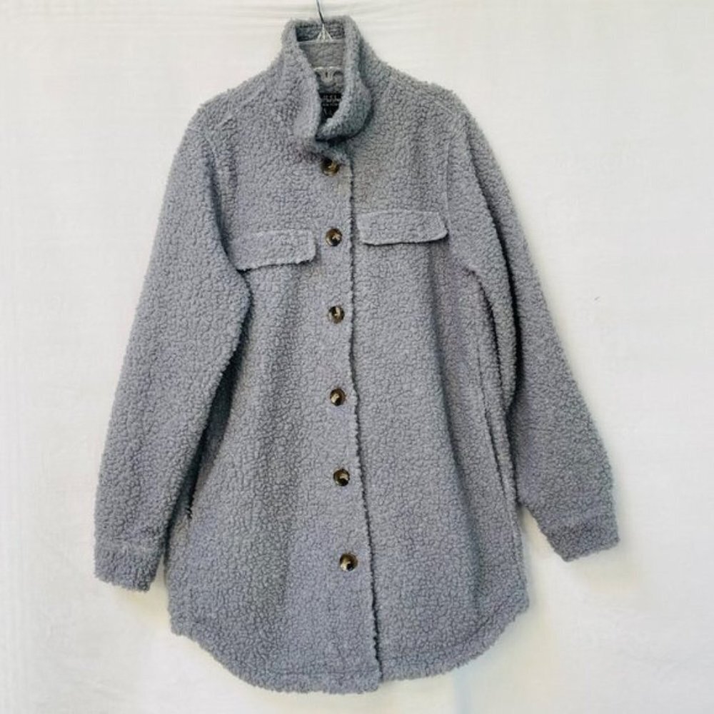 Coffee Shop New‎ York Shacket Womens Small Gray Faux Fur Fuzzy Long Shirt Jacket